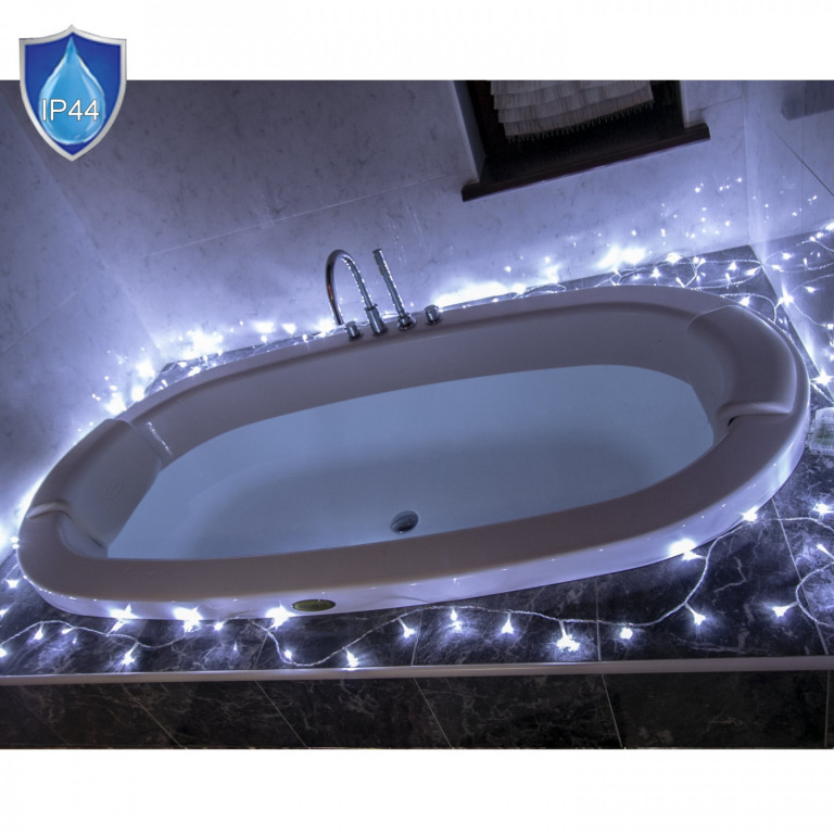 Vánoční 50 LED osvětlení - 5m, studeně bílé na baterie